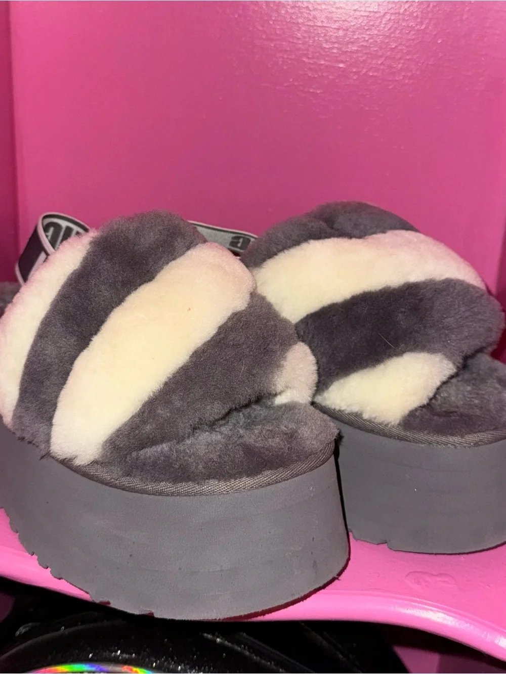 UGG Disco Stripe Sandals size 6